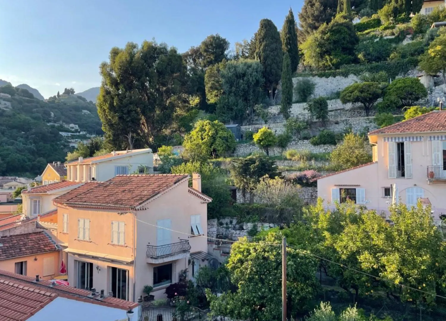 Apartment Studio De Charme Proche Gare Menton France