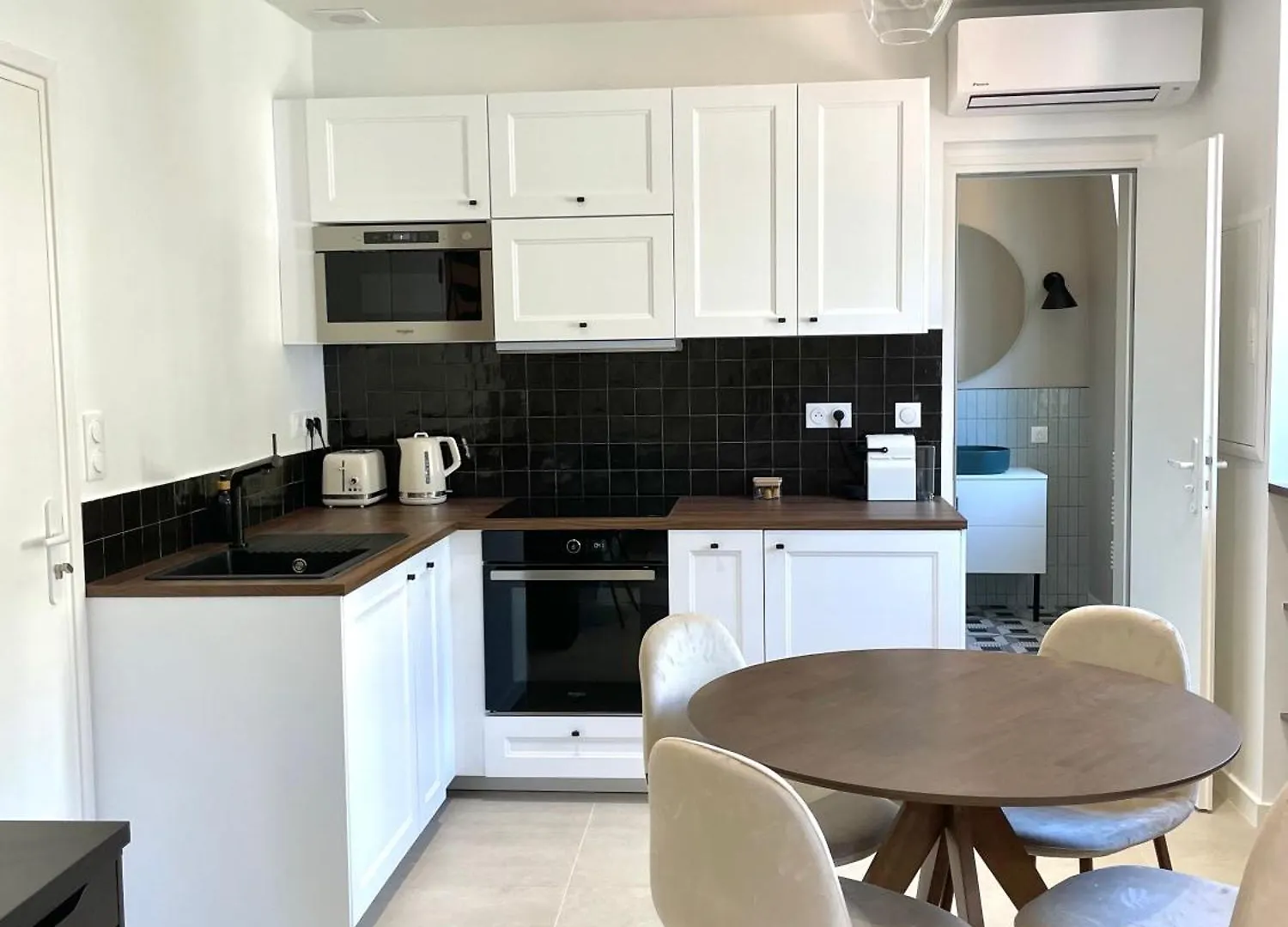 Appartement Studio De Charme Proche Gare Menton